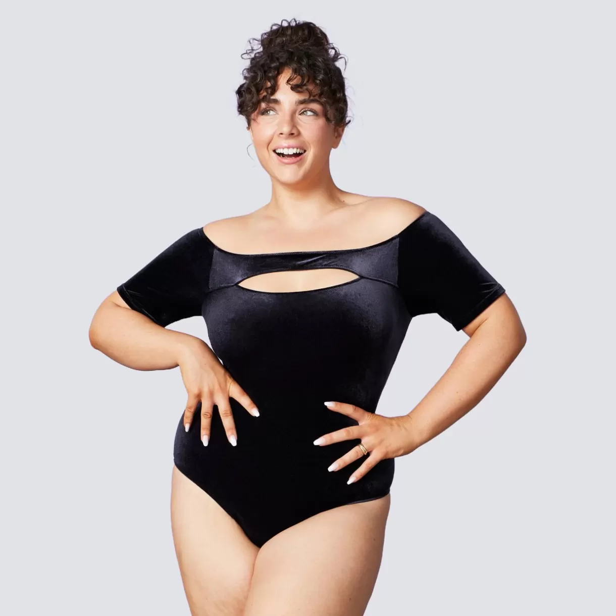 Body<FRIEND BODY VELOURS NOIR