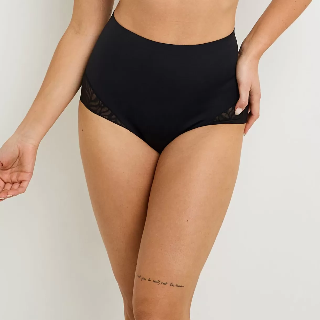 Ventre Plat / Gainant<BELIEVE CULOTTE HAUTE MICROFIBRE NOIR
