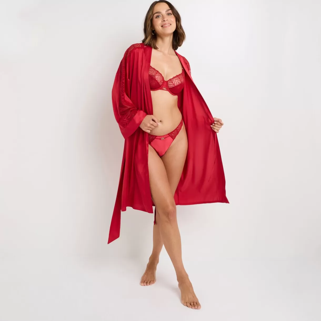 Lingerie De Nuit Sexy | Peignoir / Déshabillé / Gilet<FEMME KIMONO EN SATIN ET DENTELLE ROUGE