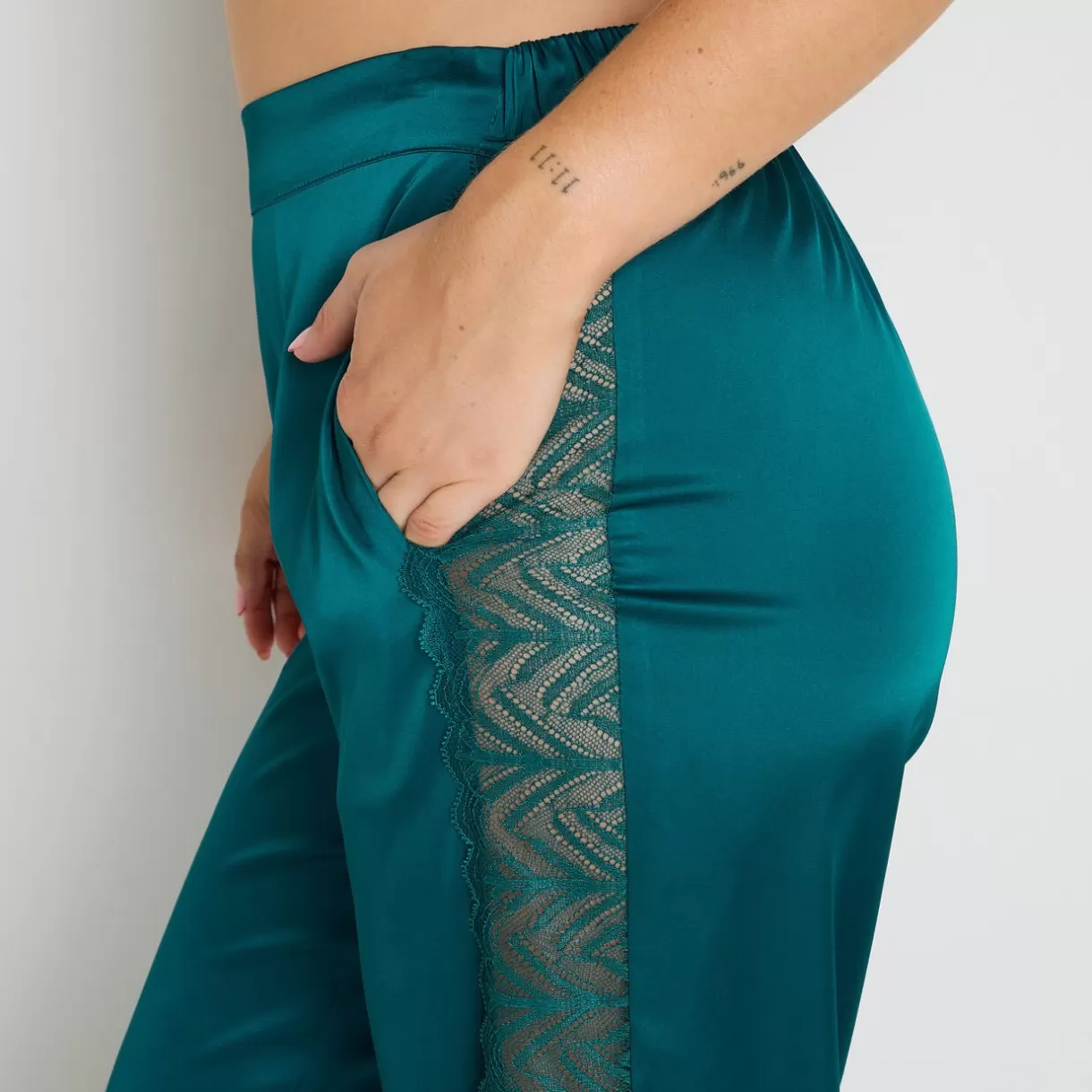 Lingerie De Nuit Sexy | Bas De Pyjama<FEMME PANTALON EN SATIN CANARD