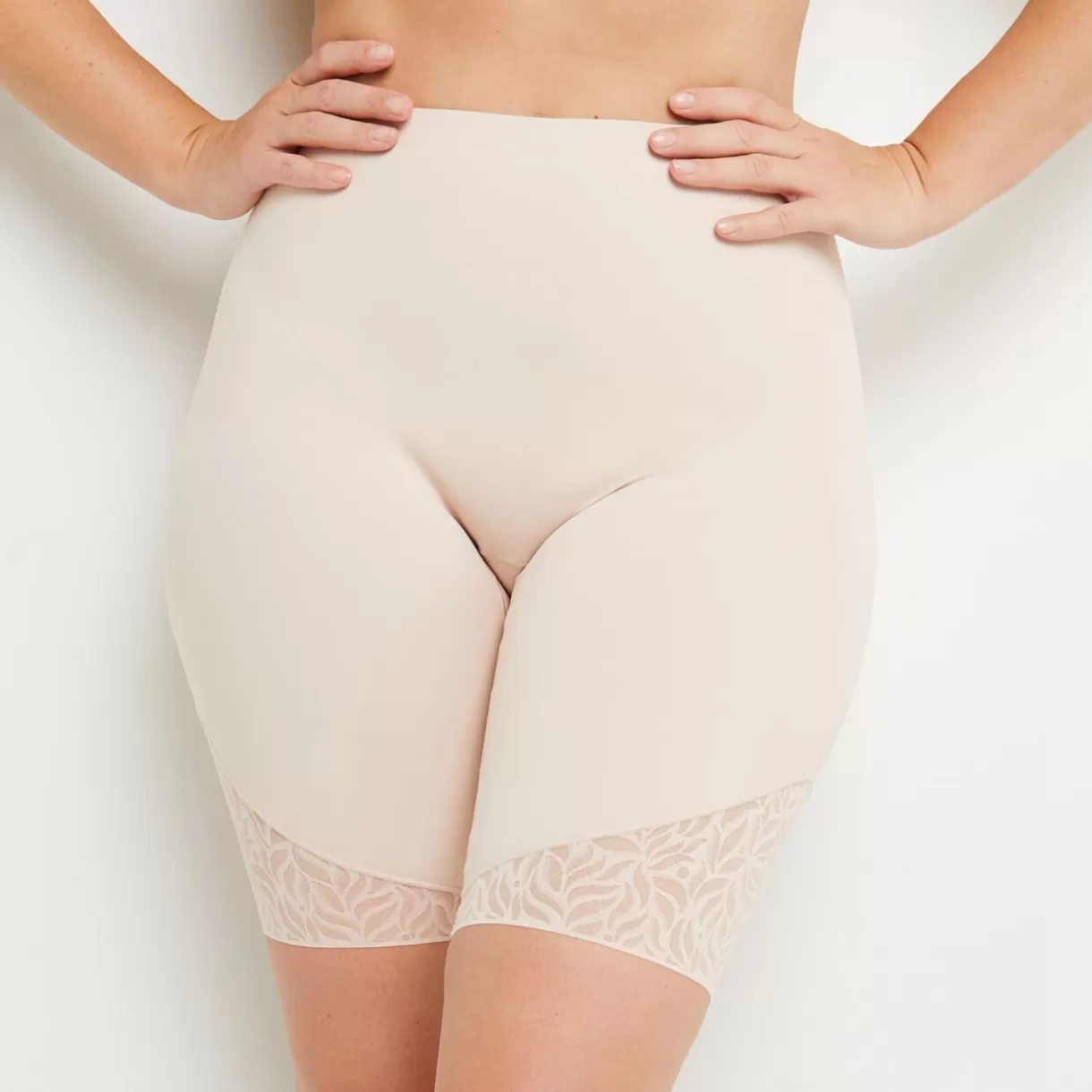 Ventre Plat / Gainant<BELIEVE PANTY MICROFIBRE NATUREL