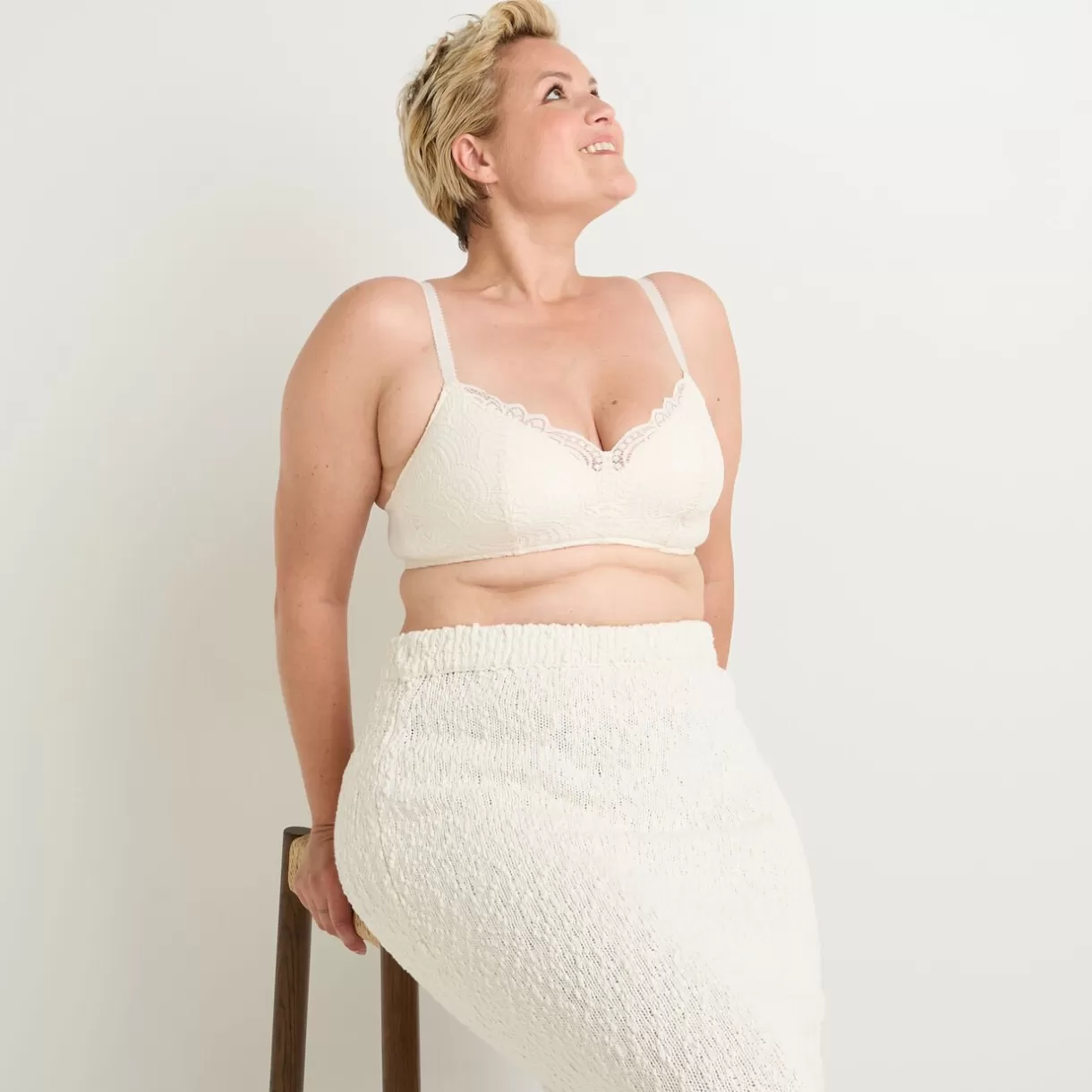 Soutien-gorge Ampliforme / Foulard | Poitrine Généreuse (bonnets E, F Et G)<DENTELLE Post opératoire Ampliforme ECRU