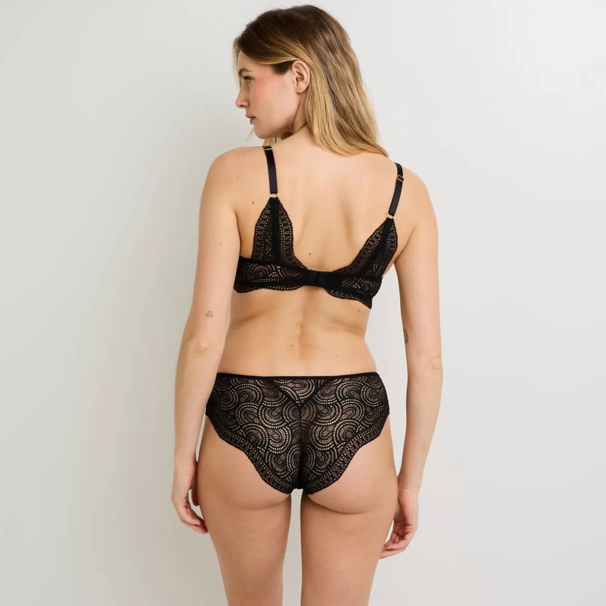Shorty / Shorty-string<GRACE SHORTY NOIR