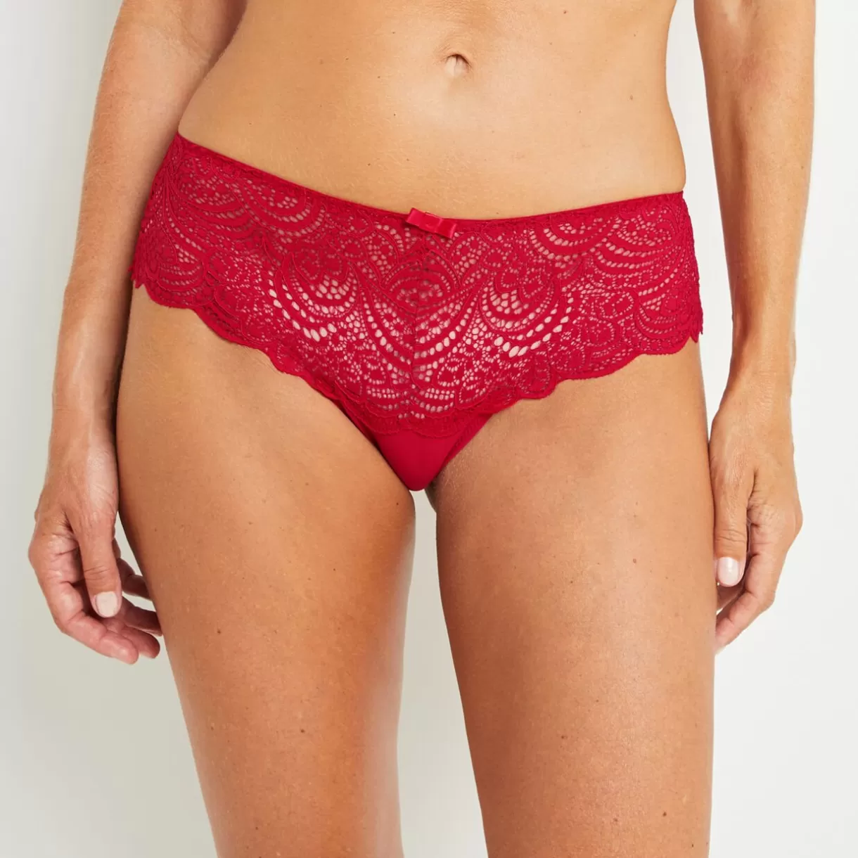 String | Tanga<DENTELLE SHORTY STRING ROUGE