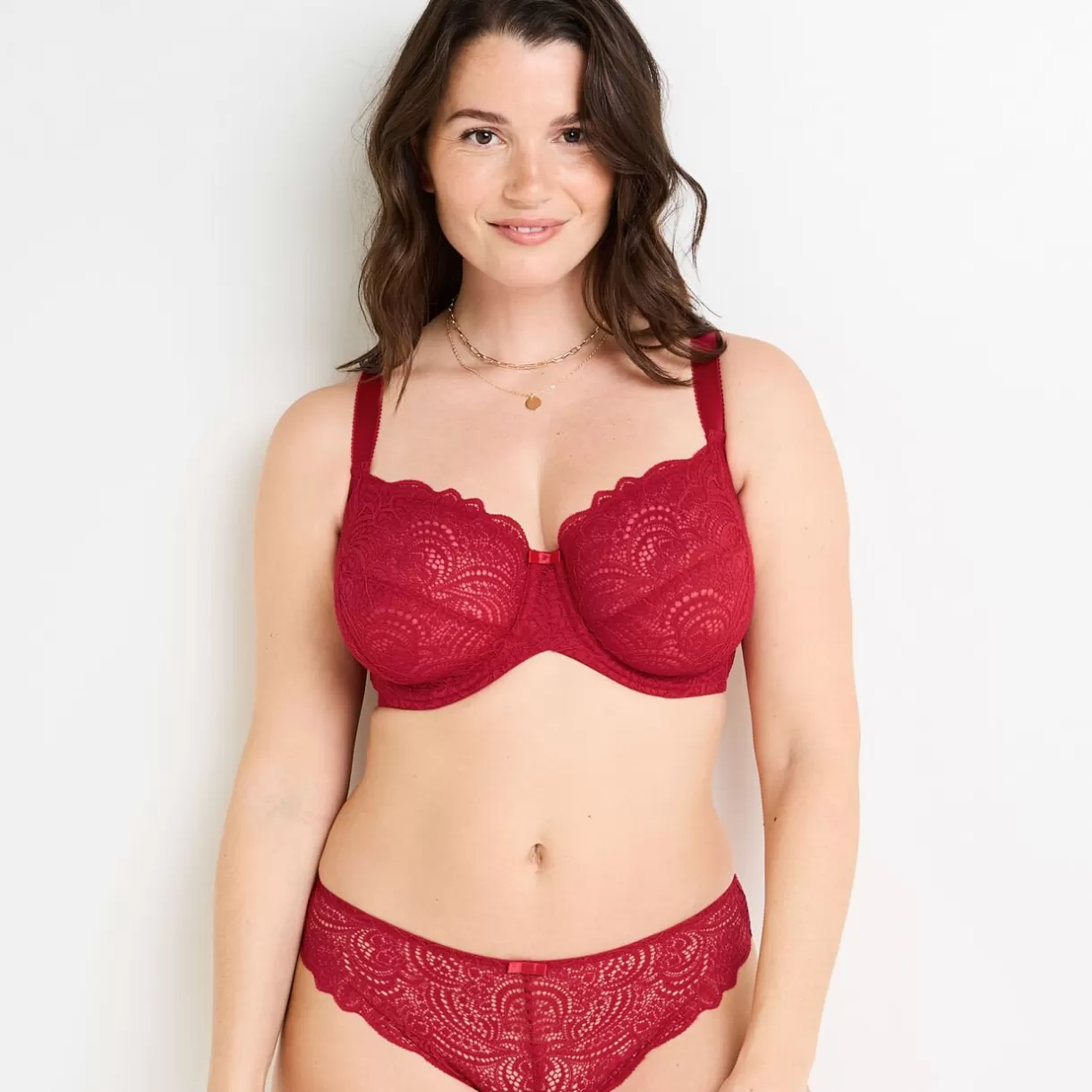 Poitrine Généreuse (bonnets E, F Et G) | Soutien-gorge Corbeille / Emboîtant<DENTELLE SOUTIEN-GORGE EMBOITANT ROUGE