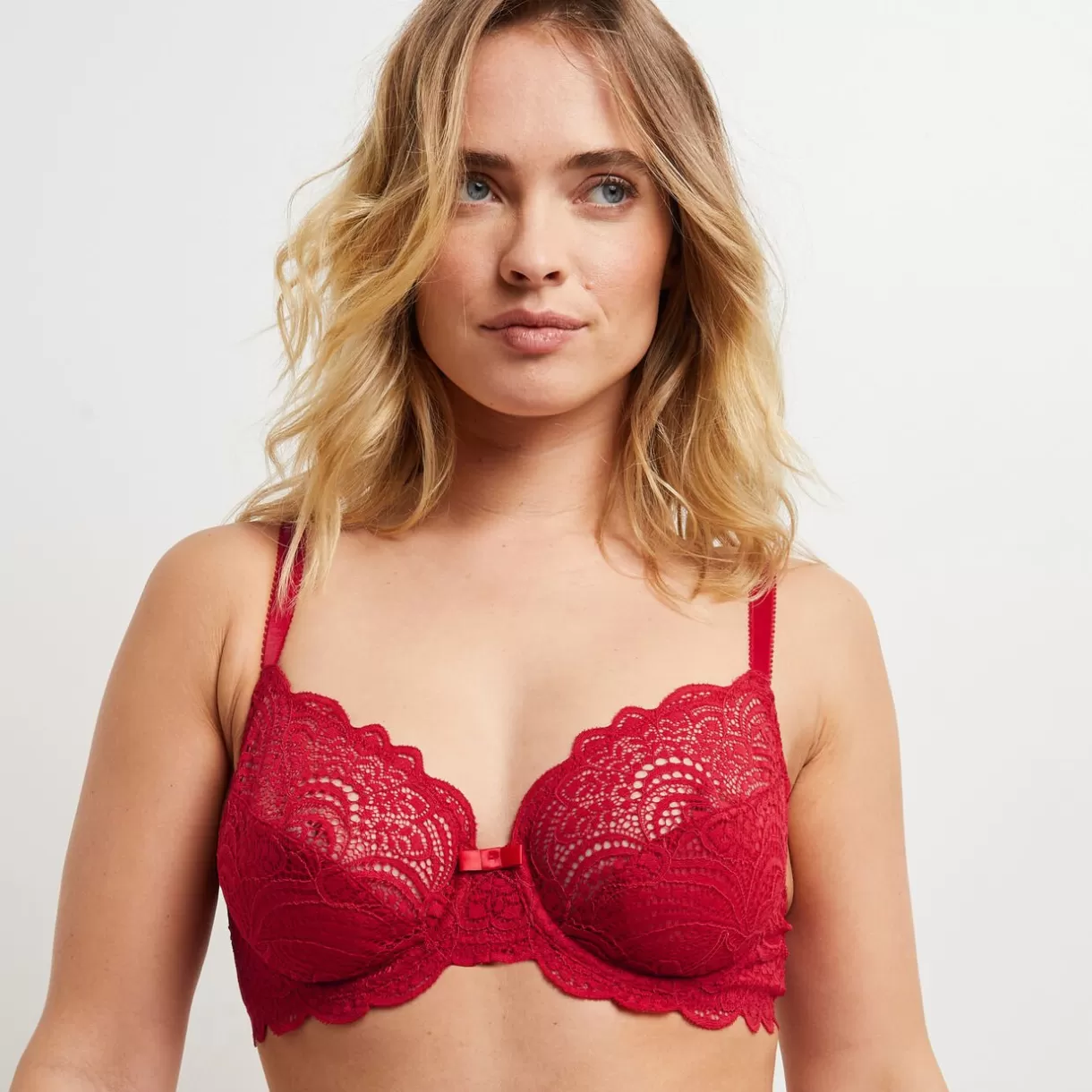 Poitrine Généreuse (bonnets E, F Et G) | Soutien-gorge Corbeille / Emboîtant<DENTELLE SOUTIEN-GORGE EMBOITANT ROUGE