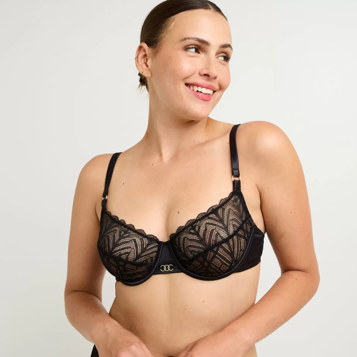 Soutiens-gorge & Bodys Sexy | Poitrine Généreuse (bonnets E, F Et G)<FEMME SOUTIEN-GORGE EMBOITANT NOIR