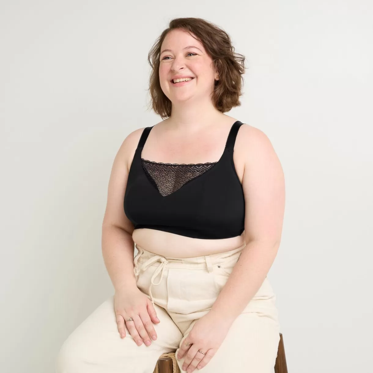 Soutien-gorge Ampliforme / Foulard | Poitrine Généreuse (bonnets E, F Et G)<CARINA SOUTIEN-GORGE POST OPERATOIRE NOIR