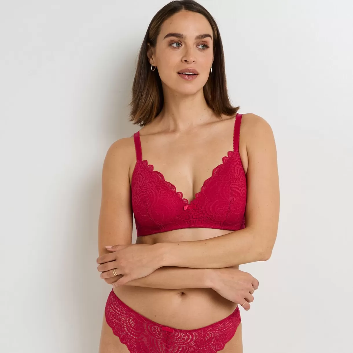 Soutien-gorge Sans-armatures / Triangle<DENTELLE SOUTIEN-GORGE SANS ARMATURES AMPLIFORME ROUGE