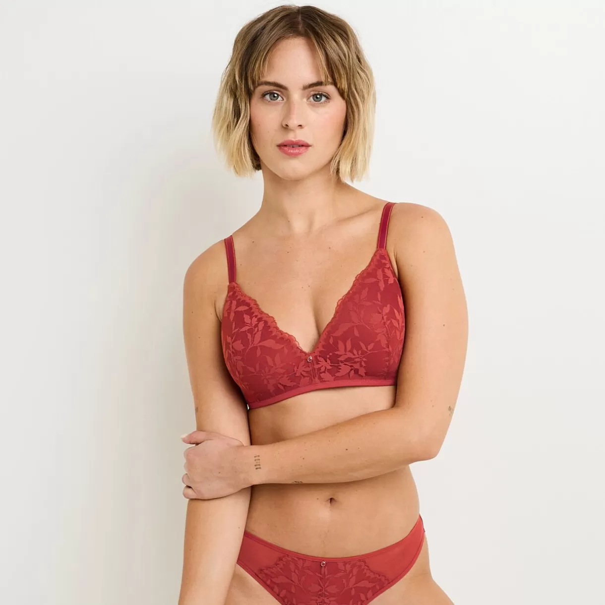 Soutien-gorge Sans-armatures / Triangle<FLORENCE SOUTIEN-GORGE SANS ARMATURES BORDEAUX