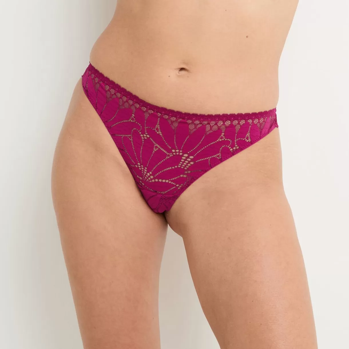 Tanga<FIRE TANGA DENTELLE ROSE
